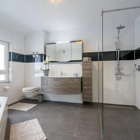 Appartement Moeblierte Penthaus *