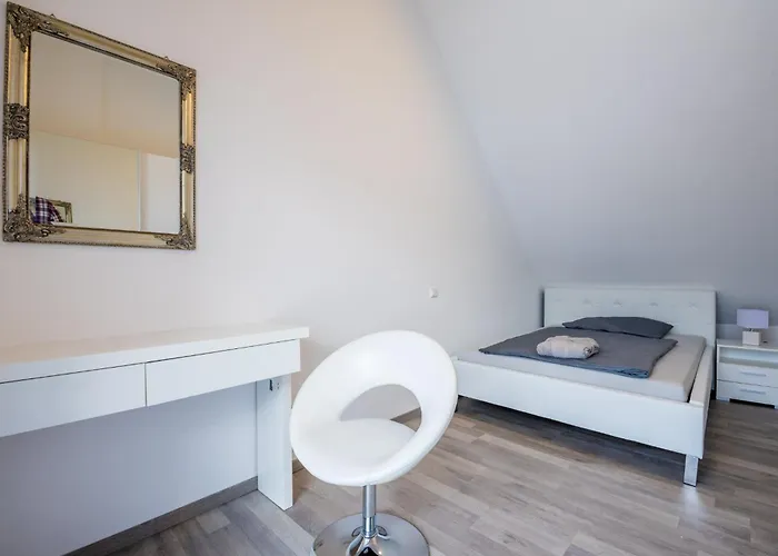 Moeblierte Penthaus Διαμέρισμα *