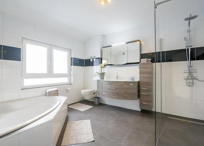 Moeblierte Penthaus * Μπάντεν-Μπάντεν